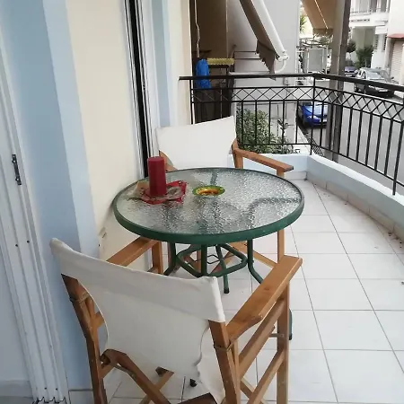 Spacious And Enchanting Dimitropoulos In The Center Of The City Apartmán